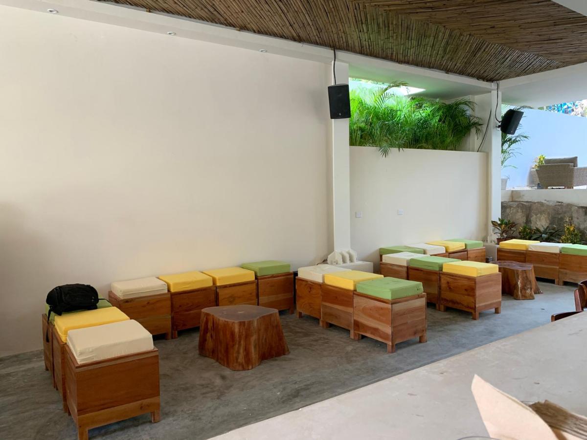 Oostel Smart Hostel - Tulum Pueblo (Adults Only) Exterior photo